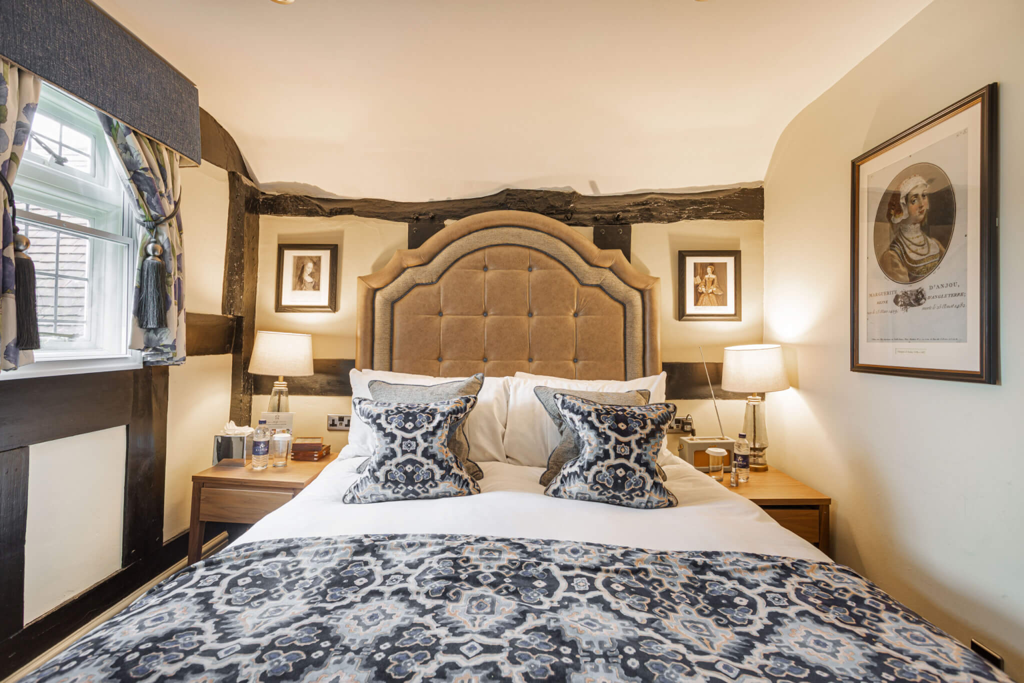 Classic Double Room Hotel Tewkesbury 11 scaled