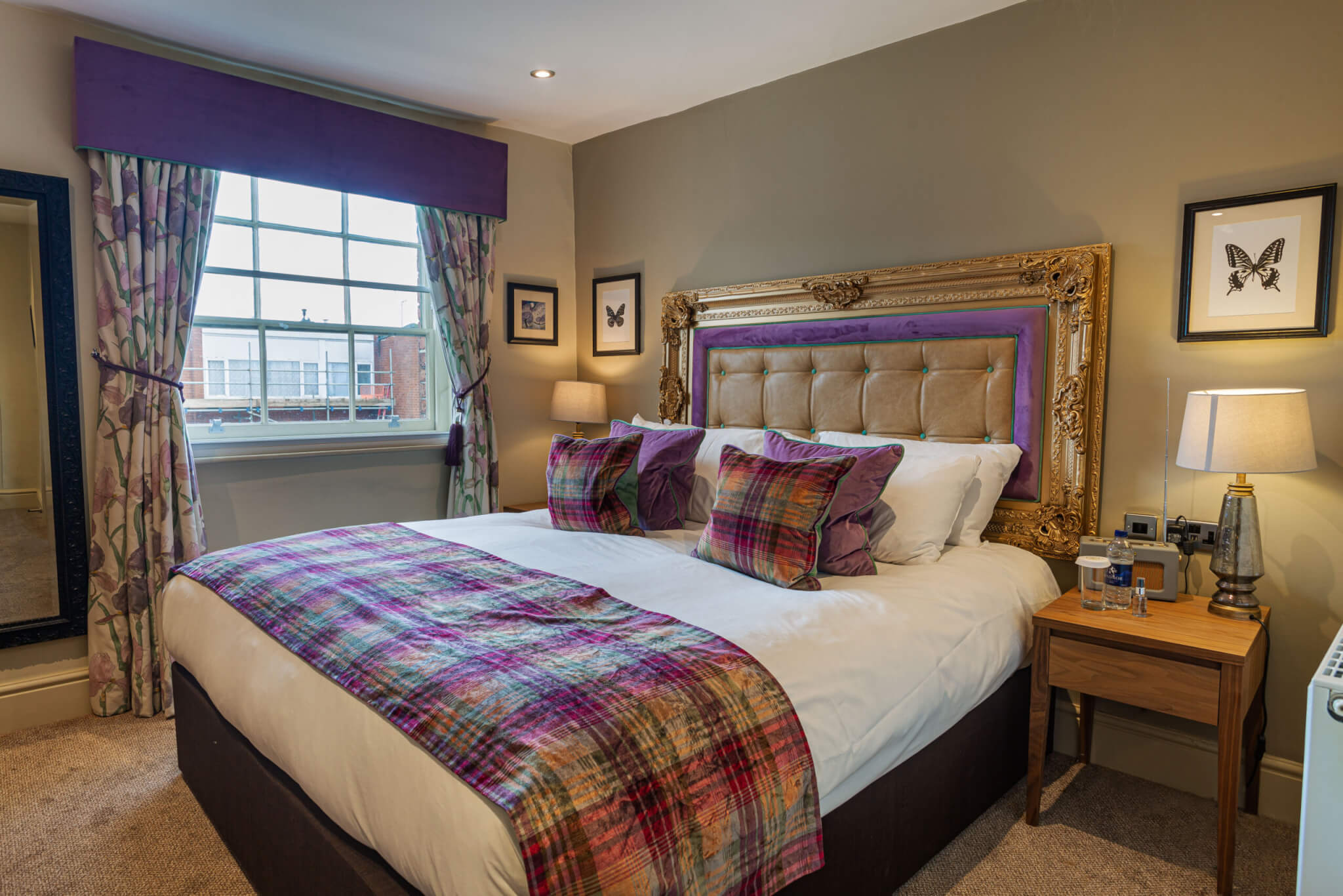 Classic Double Room Hotel Tewkesbury 7 scaled