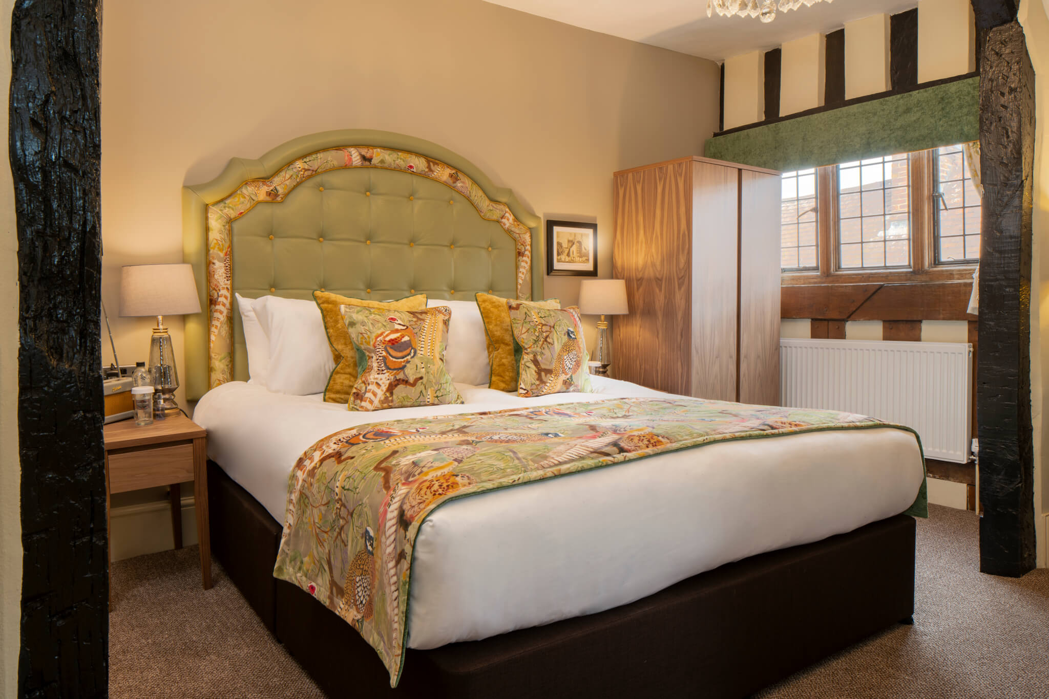 Deluxe Double Room Hotel Tewkesbury 4