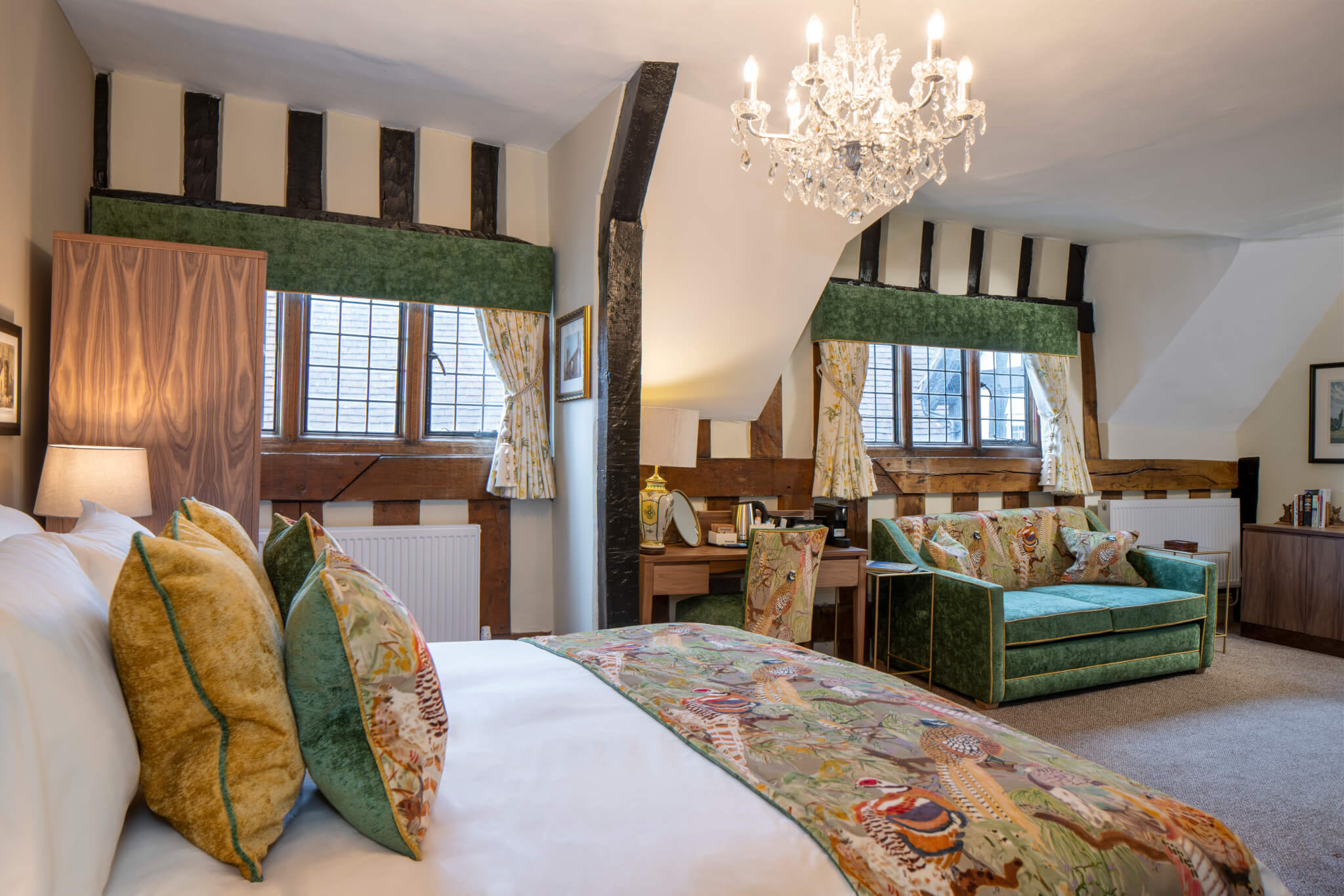 Deluxe Double Room Hotel Tewkesbury 5