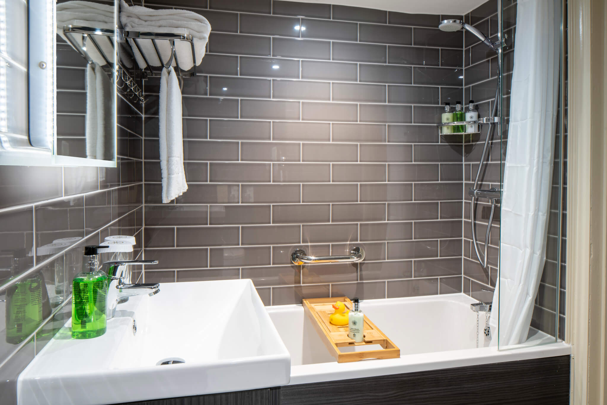 Superior Double Room Hotel Tewkesbury 12